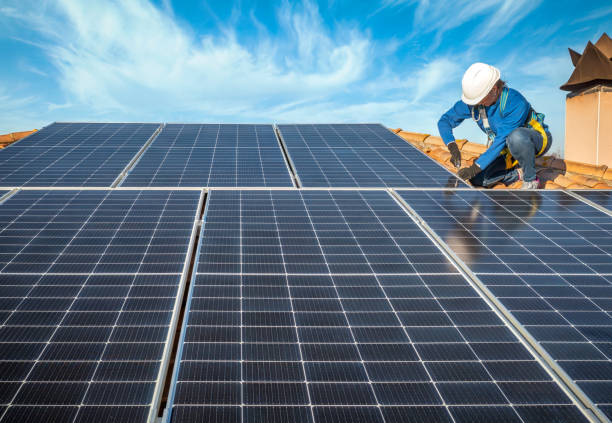 Best Emergency Roof Repair Services  in Hughson, CA